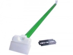 Disc cleaner with blade